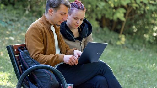 Internet gratuit în centrul Craiovei şi în Parcul Romanescu / Capacitatea garantată a legăturii la internet este de 500MBps