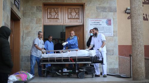 Israelul a comis crime de război în spitalele din Fâşia Gaza, acuză organizația Human Rights Watch