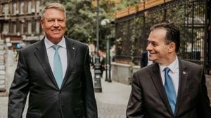 Iohannis, întrebat ce va face dacă Orban nu demisionează și nici nu trece moțiunea de cenzură: „Întotdeauna există un plan B”