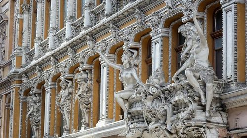 O stradă din Odesa ar putea fi denumită în cinstea lui Mihai Eminescu la cererea unei asociații a românilor. Numele poetului e pe lista de așteptare