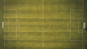 Președintele FIFA nu este de acord cu implementarea cartonaşului albastru în fotbal: „Trebuie să fim serioși”
