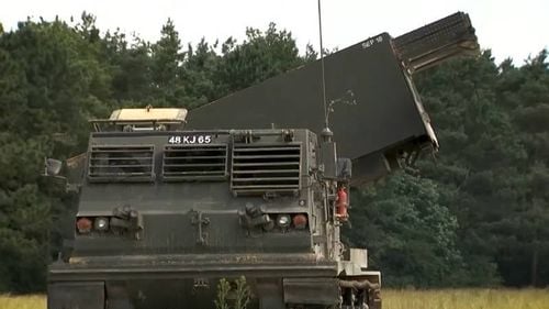 Ucraina primește primul lansator multiplu de rachete M270