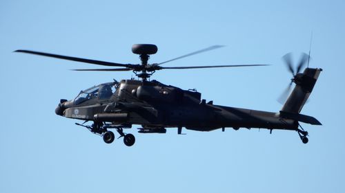 Un elicopter Apache al armatei SUA s-a prăbușit în apropierea Strâmtorii Ormuz / Cei doi membri ai echipajului au fost salvați