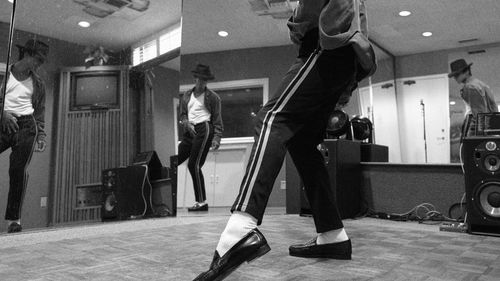 Un nepot al cântăreţului Michael Jackson va juca rolul principal în filmul biografic dedicat megastarului / Jaafar Jackson, fiul unuia dintre fraţii mai mari ai megastarului, Jermaine Jackson, este la rândul său un artist în devenire