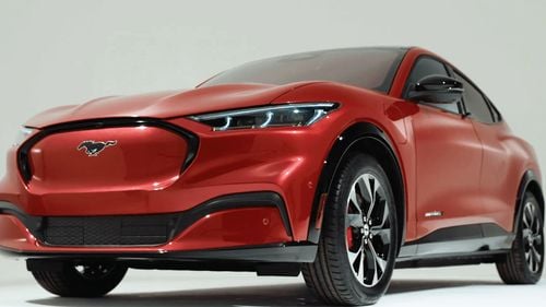 Ford oprește temporar vânzările Mustang Mach-E din cauza unei defecțiuni la sistemul de închidere al ușilor