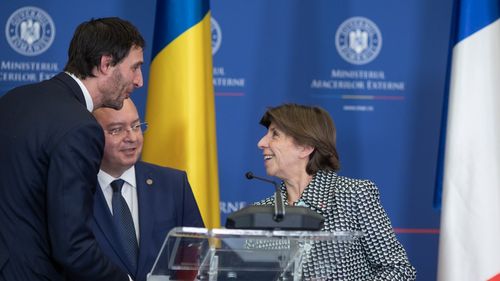 Cu soldați și tancuri trimise în România, Franța încearcă să valorifice și financiar legăturile militare, potrivit unor surse Reuters
