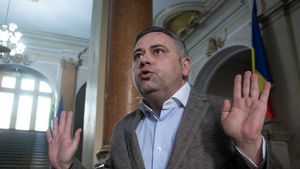 Ministrul Agriculturii afirmă că nu mai poate suporta o tăiere de 10% din fondul de salarii: Ordonanţa a fost retrimisă Ministerului Dezvoltării nesemnată