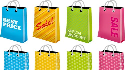 Protecția Consumatorilor: Magazinele, obligate să afişeze la reduceri cel mai scăzut preţ din ultimele 30 de zile înainte de ofertă