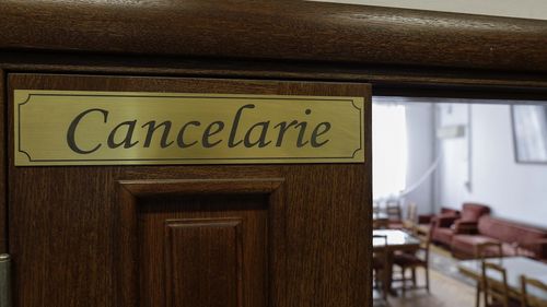 Elevii revin în bănci pentru ultimele zile din anul școlar, după trei săptămâni de grevă a profesorilor/ Mulți sindicaliști din Educație rămân nemulțumiți de rezultatul negocierilor