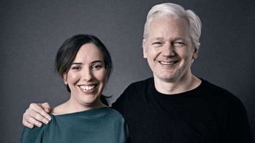 Julian Assange a primit permisiunea de a se căsători în închisoarea din Londra cu partenera sa, Stella Moris
