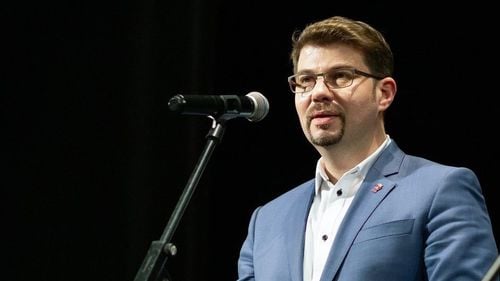 Primarul municipiului Bacău, exclus recent din PSD, își anunță trecerea la PRO România