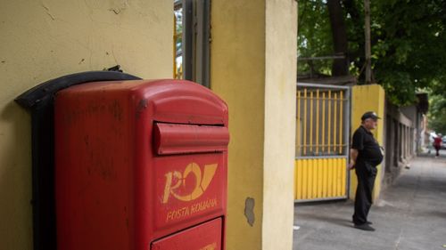 Reacția Poștei Române după ce George Simion a trimis 1 milion de scrisori vârstinicilor: AUR nu a beneficiat de baza de date de la Poșta Română / Nu avem încheiat contract cu AUR sau George Simion