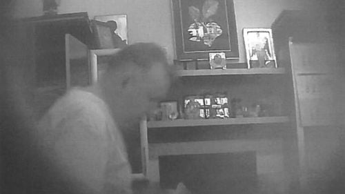 Referatul DNA trimis la Parlament: Nelu Tătaru, acuzat că ar fi primit șpăgi și pentru eliberarea de concedii medicale / Ar fi primit sume de la 50 la 2000 de lei, plus ouă, o găină, vodcă, șampanie / DGA a avut 4 investigatori sub acoperire