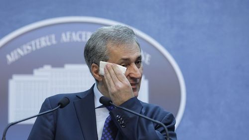 PSD: Este clar că toate acțiunile lui Marcel Vela vizează vicierea rezultatului alegerilor de mâine. Până ieri, Vela era candidat