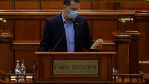 Moşteanu: Toţi parlamentarii USR PLUS vor fi prezenţi şi vor vota moţiunea de cenzură la vedere/ Mâine Florin Cîţu va pica, este ultima zi a dânsului la Palatul Victoria