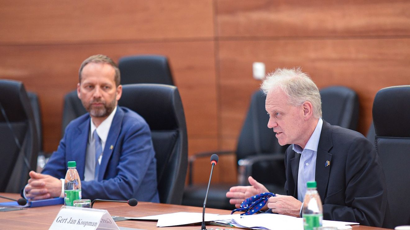 Un înalt funcționar UE aministrează un hotel de lux în Bali dar nu a anunțat Bruxelles-ul / Militanții  pentru transparență acuză un sistem "defect" de evaluare a potențialelor conflicte de interese