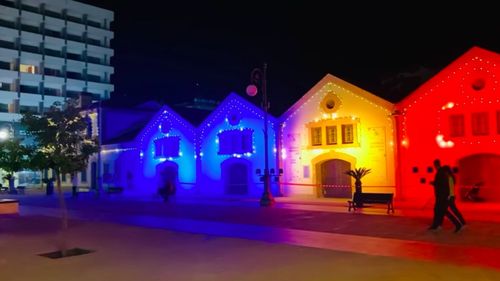 VIDEO Republica Cipru, 1 Decembrie: Cele mai importante clădiri din trei mari orașe, iluminate în culorile drapelului românesc