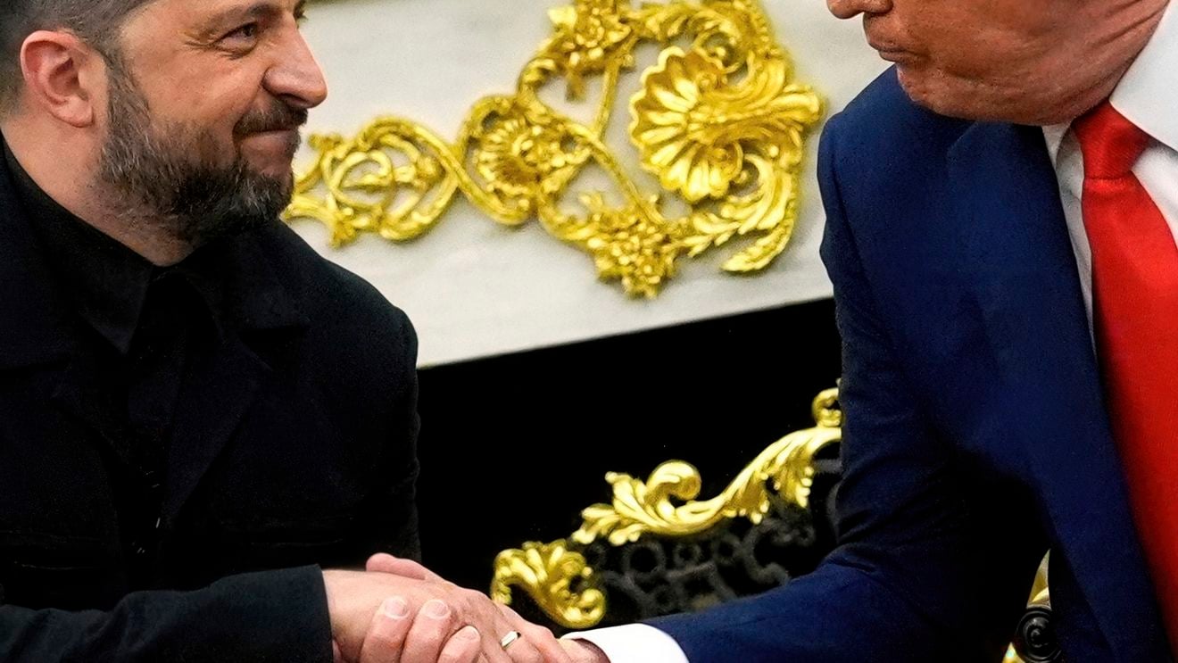 Zelenski spune că a avut "cea mai bună" conversaţie a sa cu Trump