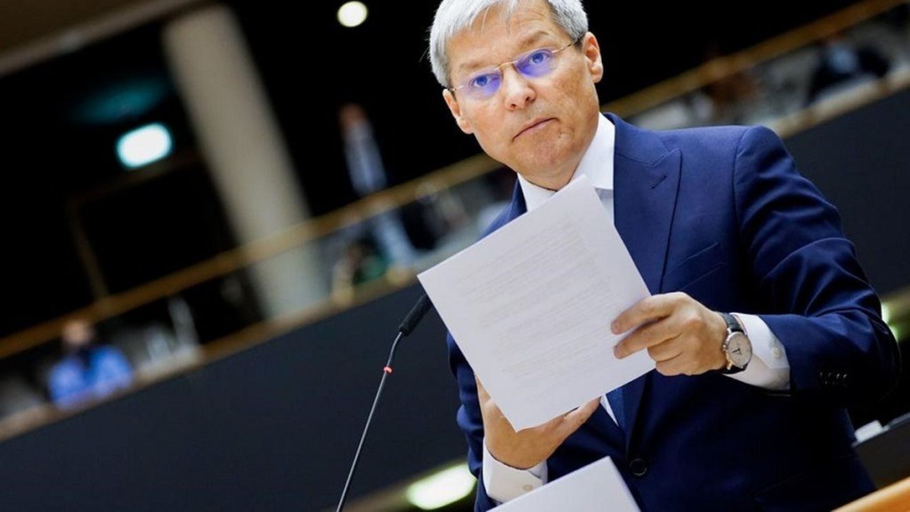 Cine este Dacian Cioloș, candidat la postul de premier