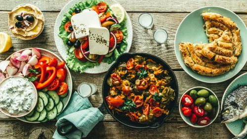 Ce mănâncă cei mai longevivi bunici din Creta / Insula a fost desemnată Capitala Gastronomică a Europei în 2026