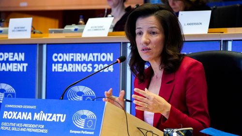 Comisarul european desemnat pentru portofoliul educației, Roxana Mînzatu: Avem deficiențe majore de competențe în domenii-cheie ca științele, tehnologia, ingineria și matematica