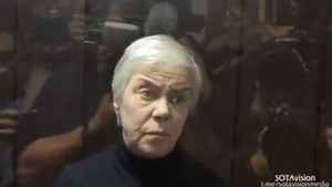 O doctoriță pediatră din Rusia, condamnată la 5 ani de închisoare pentru că a criticat armata în timpul unei consultații