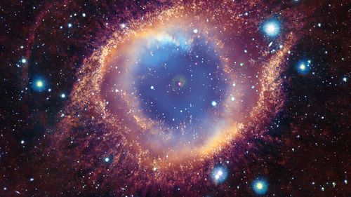 Imagine dramatică surprinsă în Nebuloasa Helix / O planetă, distrusă sub privirile astronomilor