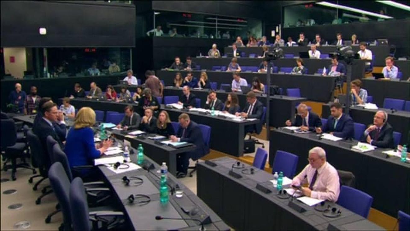 Corina Crețu avertizează că România nu are încheiate şi negociate cu Comisia Europeană nici Acordul de Parteneriat, nici Programele Operaţionale