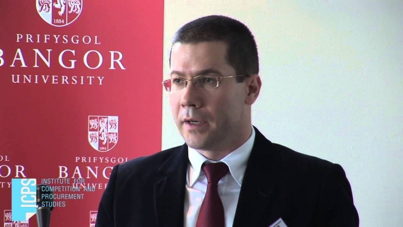 Cine este Dacian Dragoș, numit de Nicușor Dan judecător la CCR. În 2022 a denunțat un „atac fără precedent” al Curții Constituționale la reglementările privind etica în cercetare / A demisionat dintr-o funcție publică după scandalul ”albirii” lui Lucian Bode