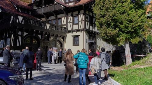 Vila Şipot, parte a Domeniului Regal Peleş, reintră oficial în circuitul cultural şi turistic al României