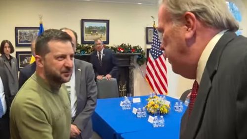 Președintele Ucrainei s-a întâlnit cu directori ai companiilor americane din domeniul apărării/ Volodimir Zelenski a vorbit despre ideea înfiinţării unui centru de apărare în Europa, care va fi localizat în Ucraina