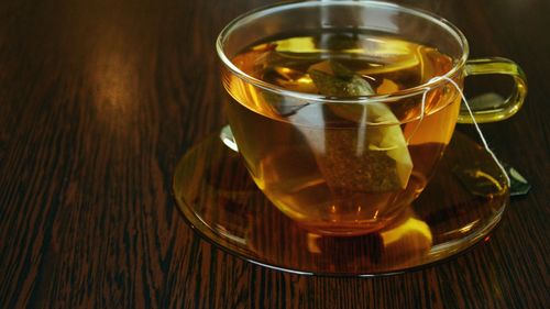 Adaugă cuișoare în ceaiul masala (chai) și vei obține o băutură caldă, perfectă pentru întărirea imunității corpului
