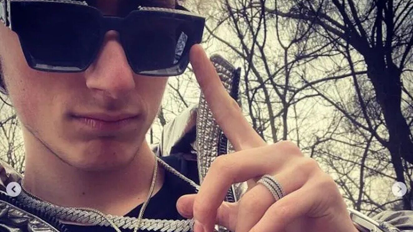 Președintele sindicatului Europol susține că Vlad Pascu ar fi petrecut cu copiii unor persoane importante din județul Constanța, în noaptea accidentului de la 2 Mai