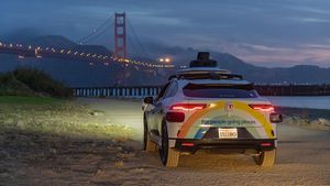 Waymo ar putea oferi în viitor posibilitatea de a deține robotaxiuri în proprietate personală
