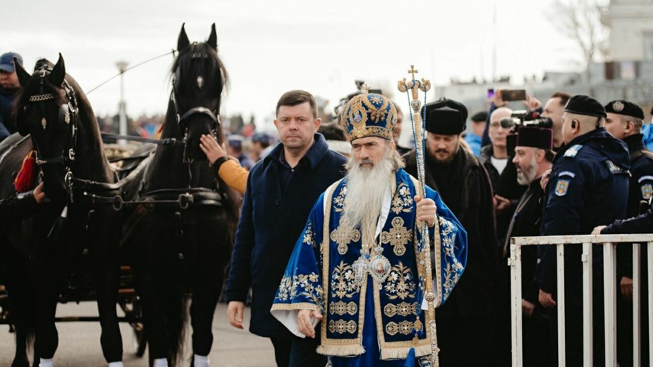 Culisele luptei pentru putere din BOR. Teodosie vrea mitropolie pentru a-și crește șansele să ajungă viitorul patriarh al Bisericii Ortodoxe Române