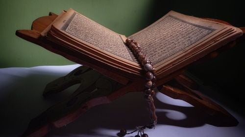 La Religie, noile programe de liceu vor conține competențe prin care să te poți opune extremismului religios, spune ministrul Educației