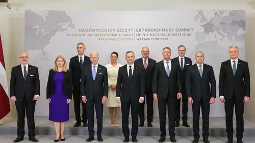 Declarații la începutul Summitului B9: ”Vom apăra fiecare centimetru NATO. Nu este în joc doar Ucraina” - Joe Biden/ ”Când se va termina războiul trebuie să ne asigurăm că istoria nu se va mai repeta” - Stoltenberg/ ”Ucraina trebuie ajutată până va câștiga” - Iohannis