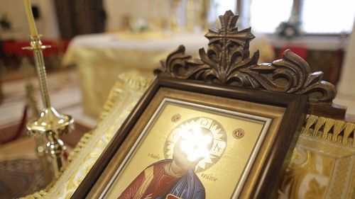 În plină campanie de reduceri bugetare, Senatul a aprobat alocarea a 15 milioane de lei pentru Catedrala Ortodoxă „Sfânta Treime” din Baia Mare / Au fost 103 voturi „pentru”, unul „împotrivă” şi 9 abţineri