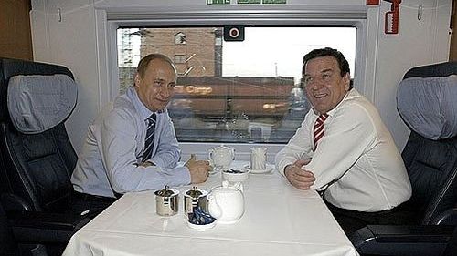 Fostul cancelar german Schröder părăsește consiliul de administrație al Rosneft