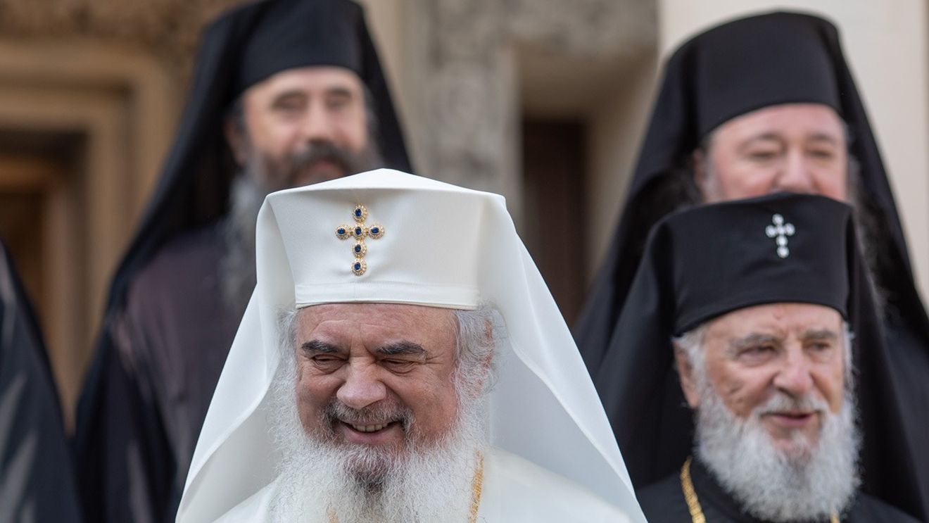 Patriarhul Daniel: Sfântul Sinod al Bisericii Ortodoxe Române a proclamat anul 2023 drept Anul omagial al pastoraţiei persoanelor vârstnice / ”Gradul de civilizaţie al unui popor se vede în grija pe care acesta o manifestă pentru bătrâni”