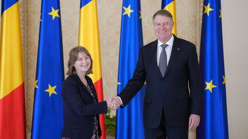 Președintele Iohannis o primește miercuri pe ambasadoarea SUA, Kathleen Kavalec