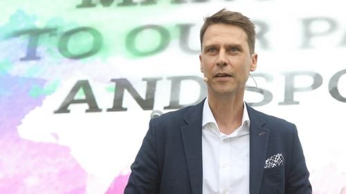 EXCLUSIV Un impozit pe cifra de afaceri încurajează companiile să plece din România / Creșterea impozitelor se va traduce prin creșterea prețului - Sebastian Metz, șeful Camerei de Comerț Româno-Germană