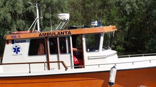 Ambulanța Tulcea a rămas cu o singură șalupă, în plin sezon estival / ”Ne trebuie mai mult decât aerul aceste șalupe, mai ales și de când a început conflictul ăsta la graniță”