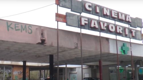 Reîncep lucrările la cinematograful Favorit din Drumul Taberei / Lucrările au fost sistate din octombrie 2021, la 30% / Investiție estimată la 88,5 milioane de lei