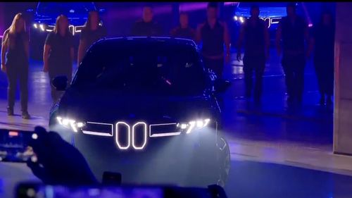 Fabrica BMW din Debrețin, Ungaria, inaugurată oficial / Premierul Viktor Orbán: Calitatea este fantastică și impresionantă