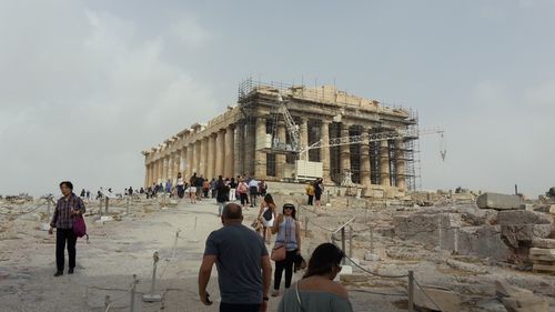 Vrei să vezi Acropolele din Atena fără mii de turiști în jur? Va fi posibil curând, dar te va costa 5000 de euro/ Oferta exclusivistă a autorităților