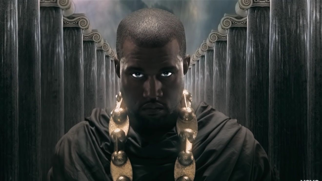 Twitter a restabilit contul lui Kanye West după ce a fost interzis aproape opt luni