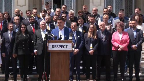 BREAKING George Simion reia dezinformarea cu morții la vot, respinsă deja de autoritățile oficiale / El anunță că oficiali SUA de la Departamentul de Stat și Homeland Security observă alegerile / Sondajele noastre arată că vom avea o victorie clară