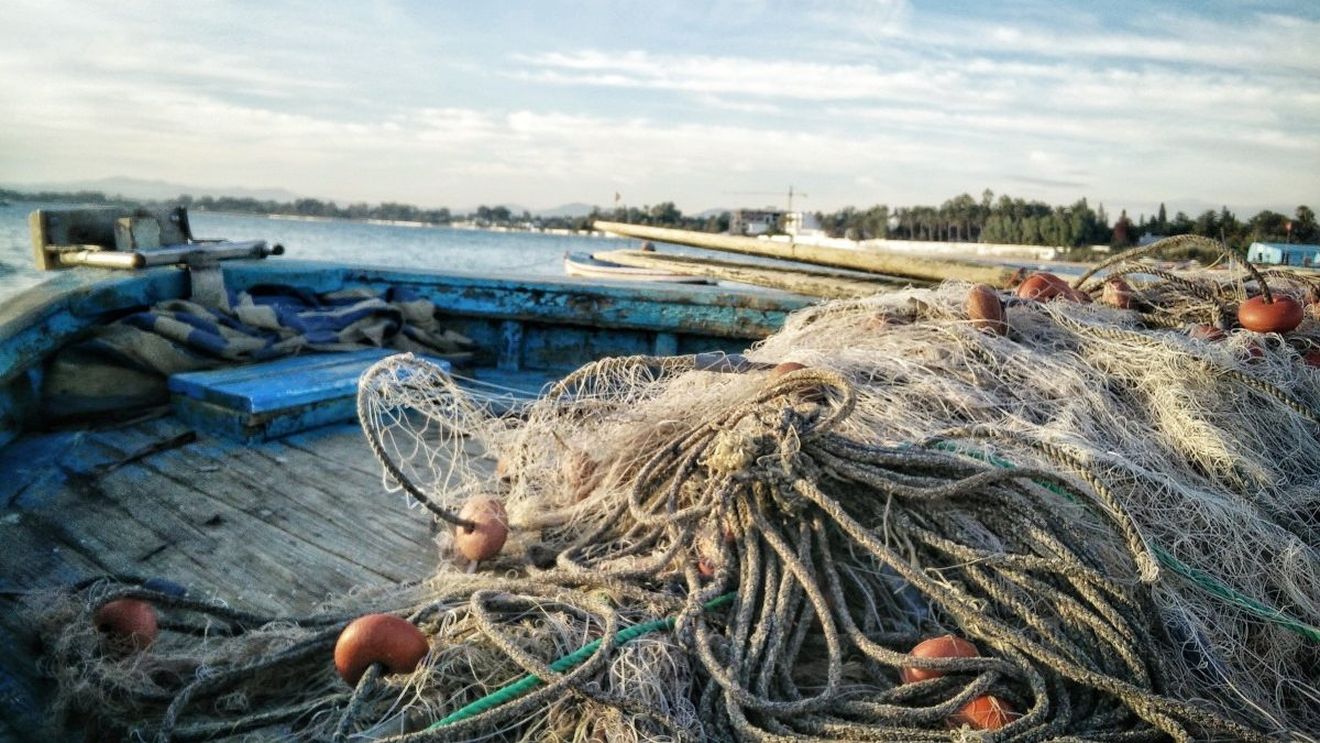 Galaxy S22 va avea în structură plase de pescuit reciclate