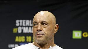 Podcasterul Joe Rogan, un susținător al lui Trump în campania din 2024, compară ICE cu Gestapo: „Aici am ajuns?”